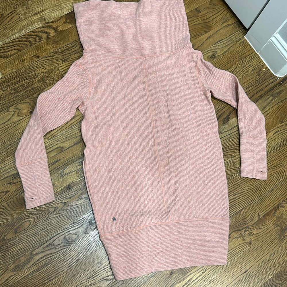 Some kind of Lululemon dress thing